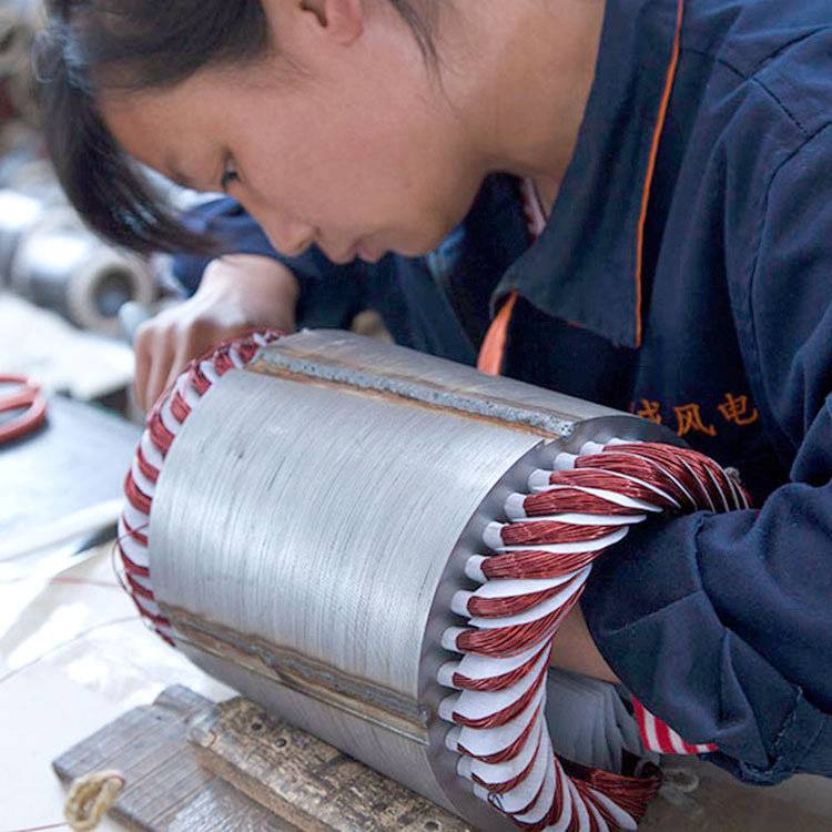 2千瓦风力发电机微型 民用低速永磁发电机 2000W风力发电机家用