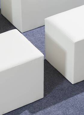 3Y会展车展户外婚礼活动长条白色方凳子沙发矮软包黑秀单人吐司皮