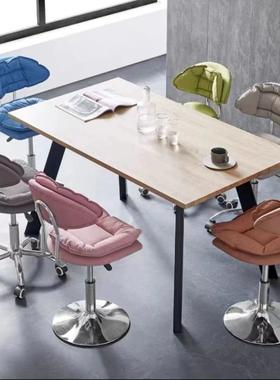 家用电脑椅轮美QUO甲子降升化妆椅办公凳椅学生椅带椅子旋转滑轮