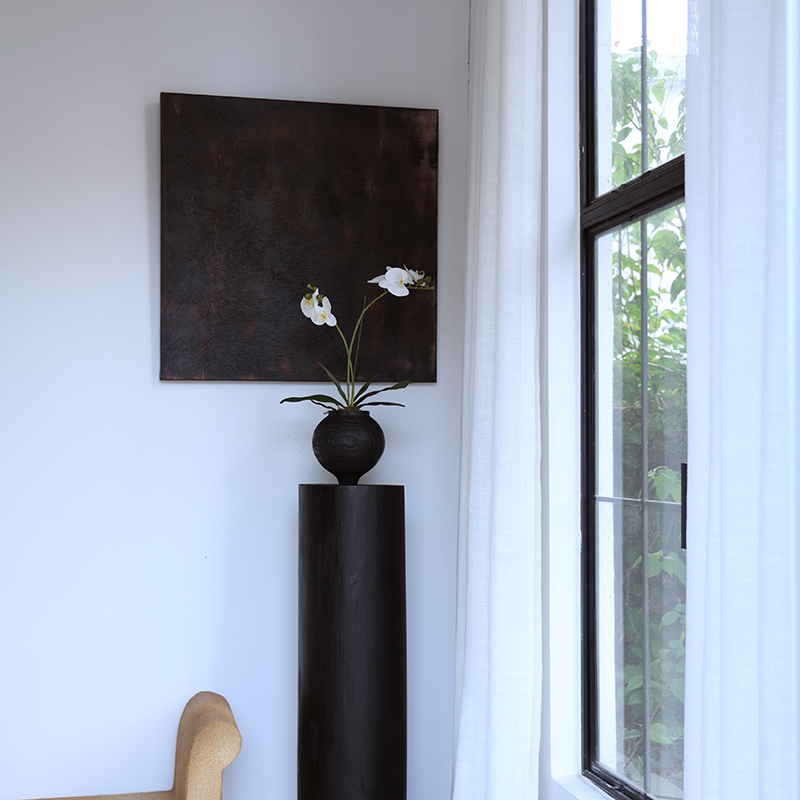 雕塑底座摆台侘寂实木圆柱家居客厅落地摆件装饰花架碳化原木树桩