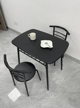 9U户型家用双人餐桌椅小组合一桌两SAQ桌椅四小餐方桌出租屋公寓