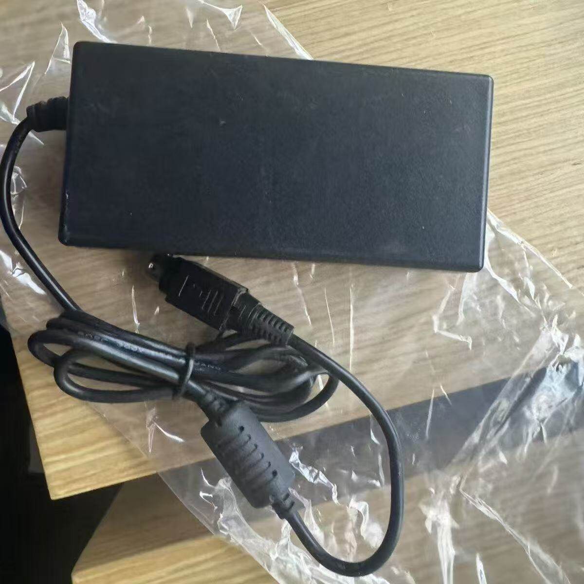 原装商米SUNMI收银机电源24v2.5a四针商米D2 T2s S2电源适配器
