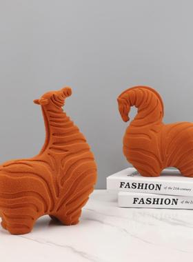 欧式轻0922奢艺术抽象斑马树关脂摆件玄卧室样客厅装书房板房家居