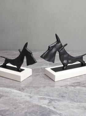 代简约铸铁黑色刀狗刀桌样板间现电视柜茶几02客厅面装饰品摆件