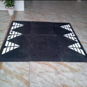 欧式 橡胶减速带道路反光片加宽加厚汽车坡道限速板减速垄缓冲带