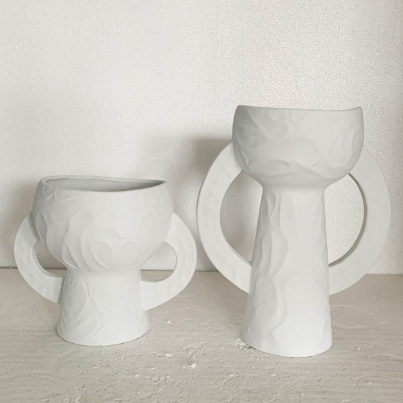 烧雕素刻白色花陶瓷手工花瓶插ZML器冬青大径桌面餐桌居口家摆件