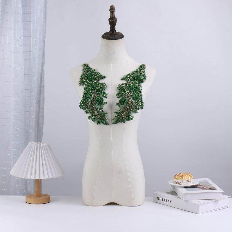 手工钉饰珠立体服花型布刺绣贴精致礼服婚纱领口装重工装001修饰