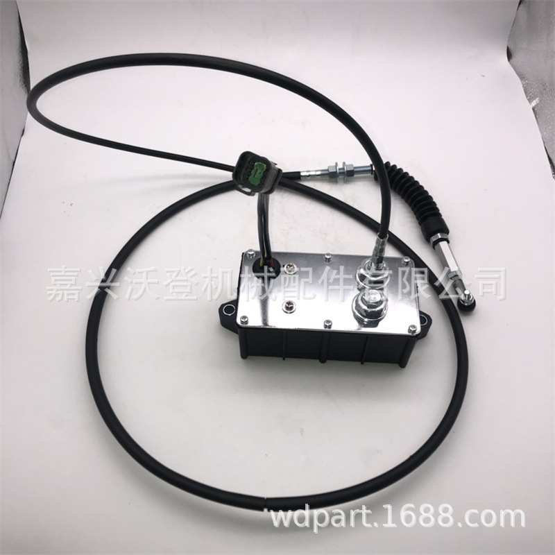 22B-43-11251油门踏板用于小松P128US-2E1 PC128US-2 PC138US-2