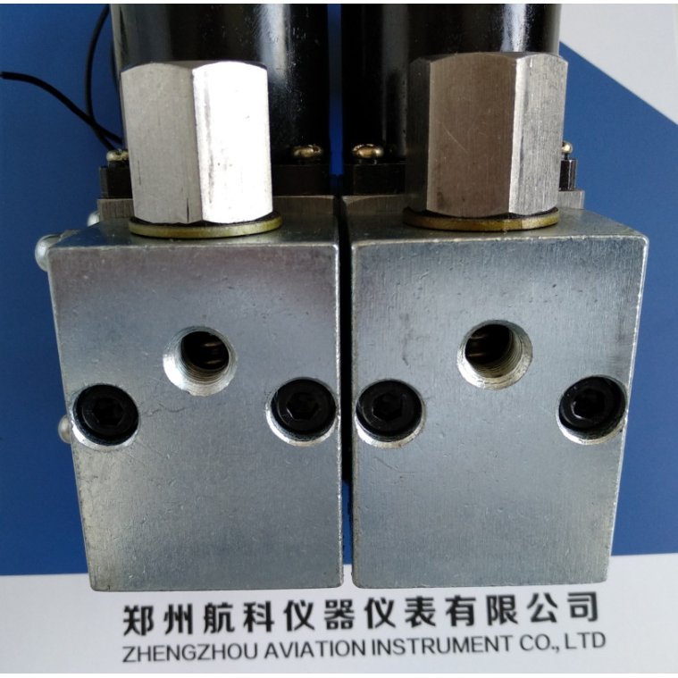 QJDL-1AC,QJDL-4AC电磁给油器、电磁给油器QJDL-4AC、QJDL-1AC