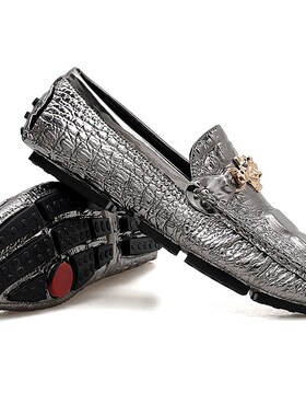 夏季男豆豆鞋大码男鞋白色小皮鞋银色青年潮男套脚驾车鞋理发师鞋