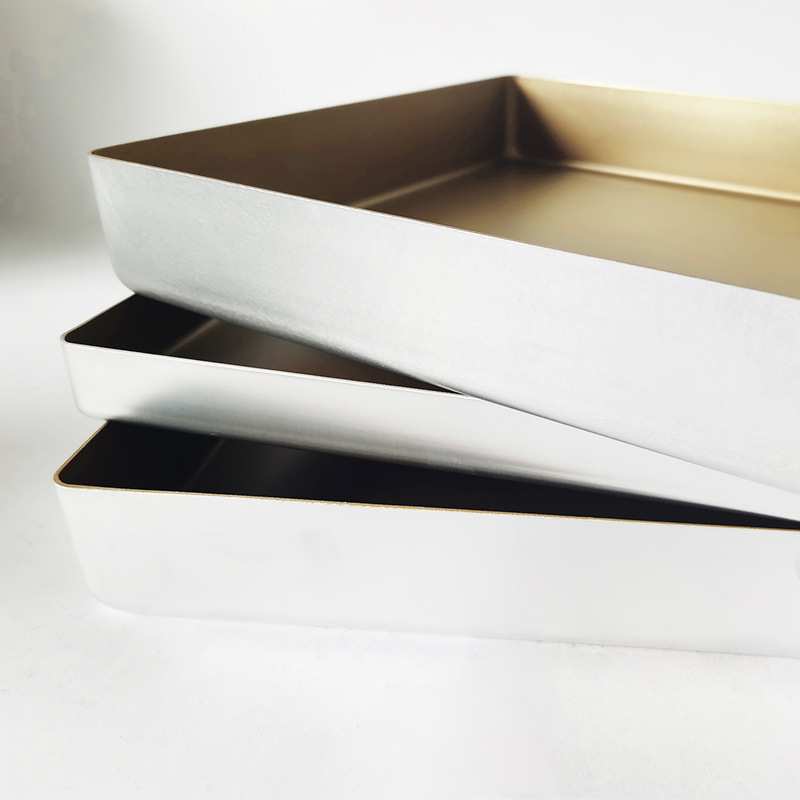 三能金色不沾低糖方形烤盘家用古早正方形金盘28x28蛋糕卷烘焙模