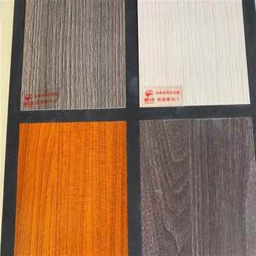 新款新品20年老店鹏鸿板材杨木实木E0级18mm环保免漆生态板衣橱柜