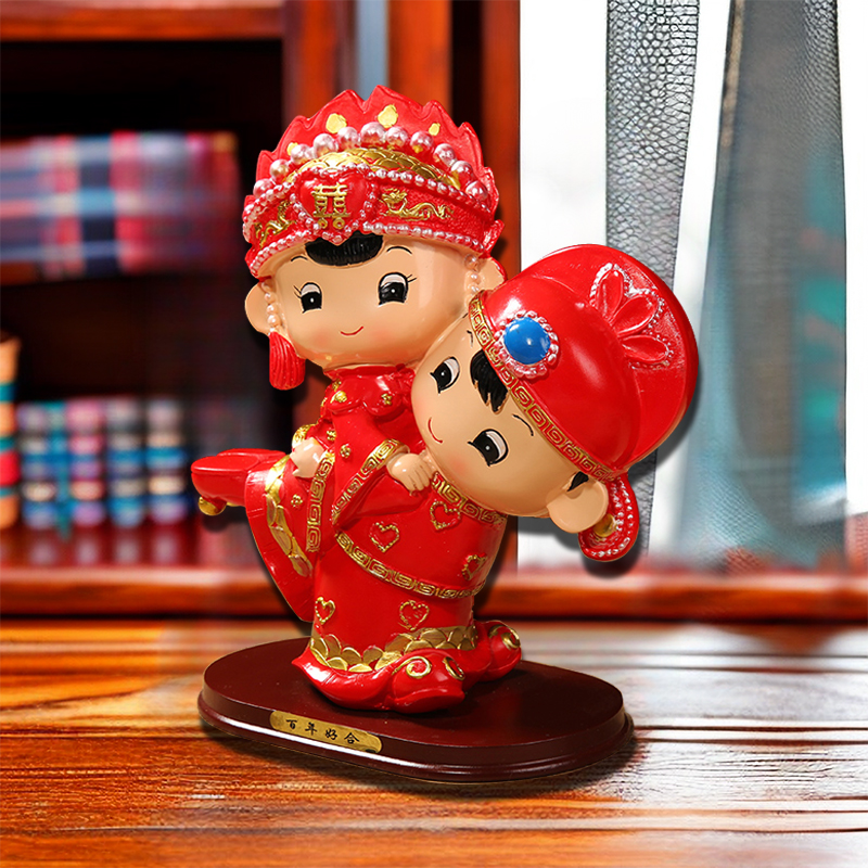 送结婚新人礼物闺蜜哥哥朋友婚礼摆件实用摆台装饰品公仔一对