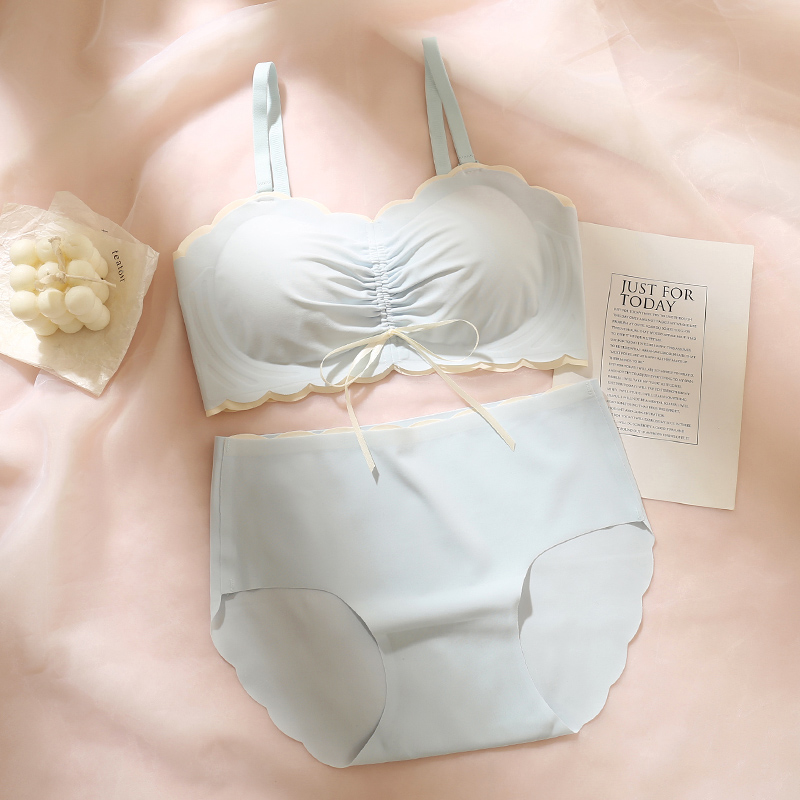 无痕抹胸内衣女小胸聚拢无钢圈少女夏季薄款大胸显小胸无肩带文胸