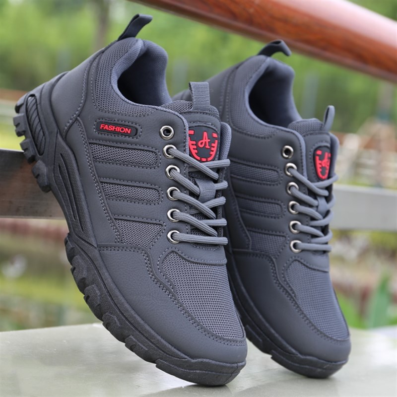 登山鞋男徒步户外运动鞋防滑耐磨休闲跑步鞋男劳保鞋透气旅游鞋子