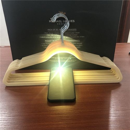 生活美学之家 嘿姐推荐 成人加厚植绒衣架无痕防滑衣架10支JC