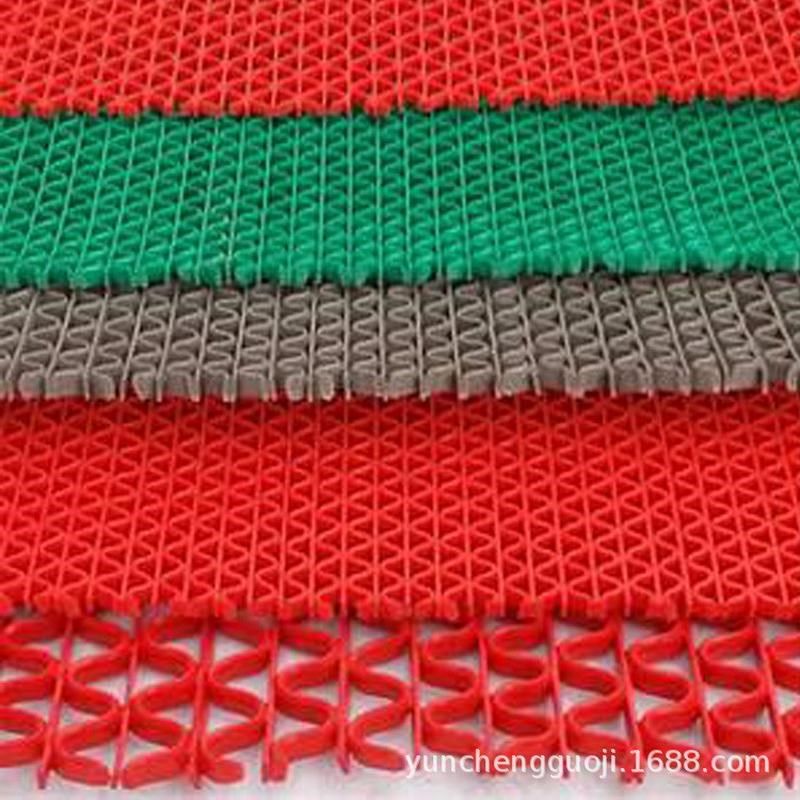 pvc型浴室游泳池防滑垫s型镂空加密地垫厨房地垫云程货源