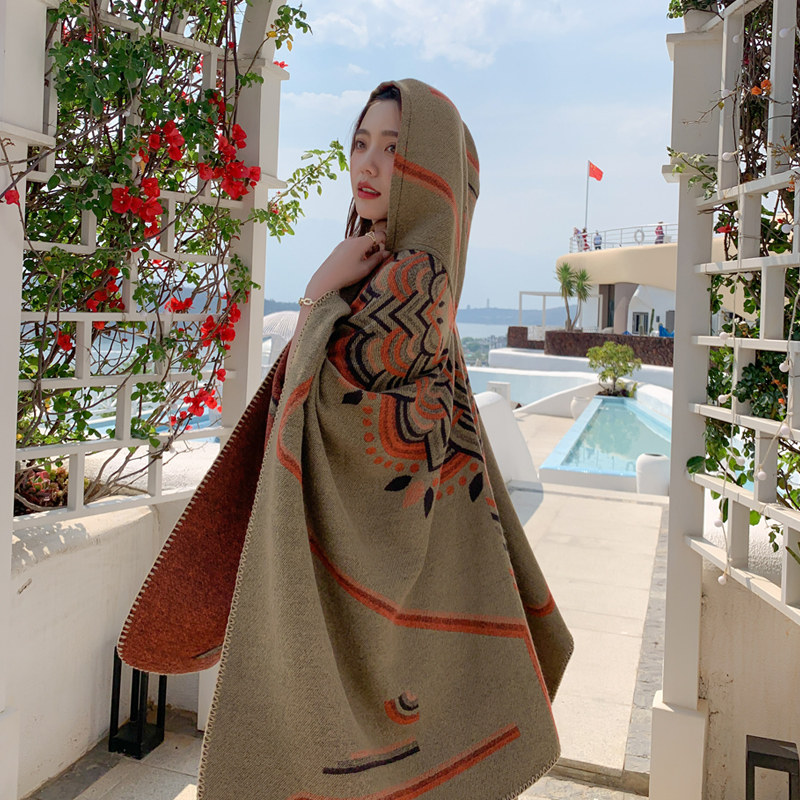 春秋空调房保暖红色民族风斗蓬披肩茶卡盐湖拍照旅游带帽披风围巾