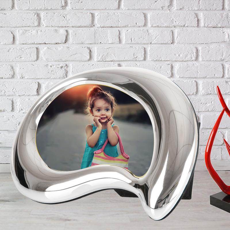 弗莱茨式金属相框台空框大头欧照写文真儿UZI童照片框个性摆家用,家居饰品,DIY亲子装饰画,淘宝优惠券,粉丝福利购,淘宝优惠卷