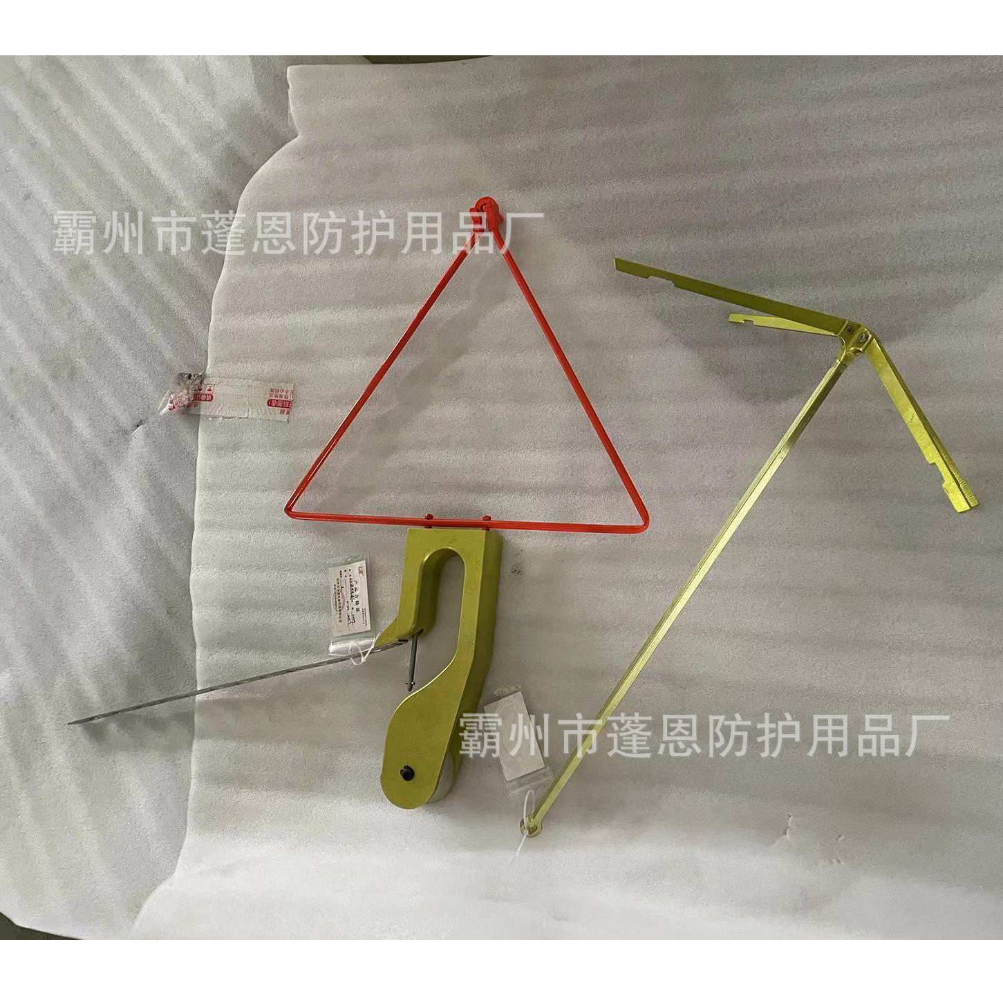带电作业无人机挂线滑车用无人机携带并精准挂设导线滑车