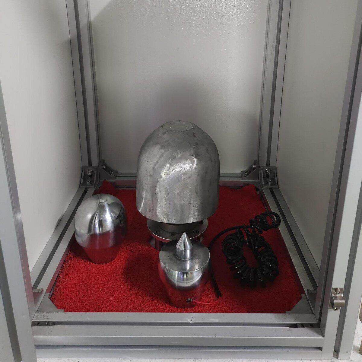 穿消防头盔耐击刺试验机电盔动自行车头护目镜冲冲BLD击性能测试