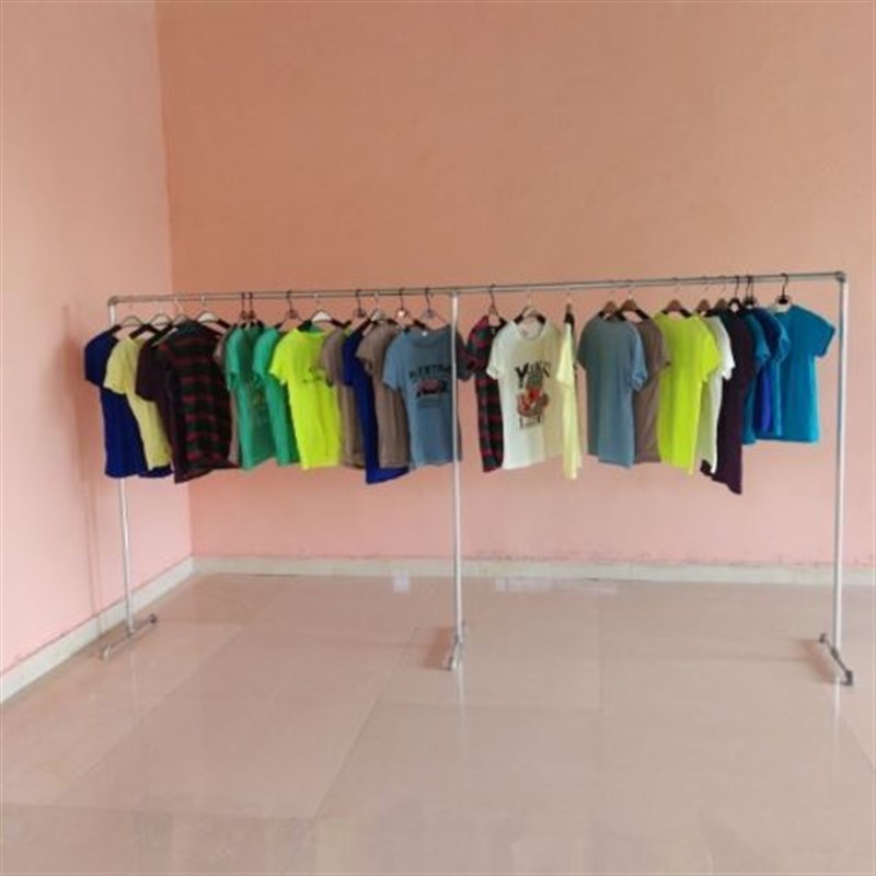 镀锌水管晾衣架地摊服装店落地晒被家用挂衣杆阳台置地晾晒衣架