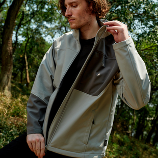 Free 男女软壳防泼水外套 Country