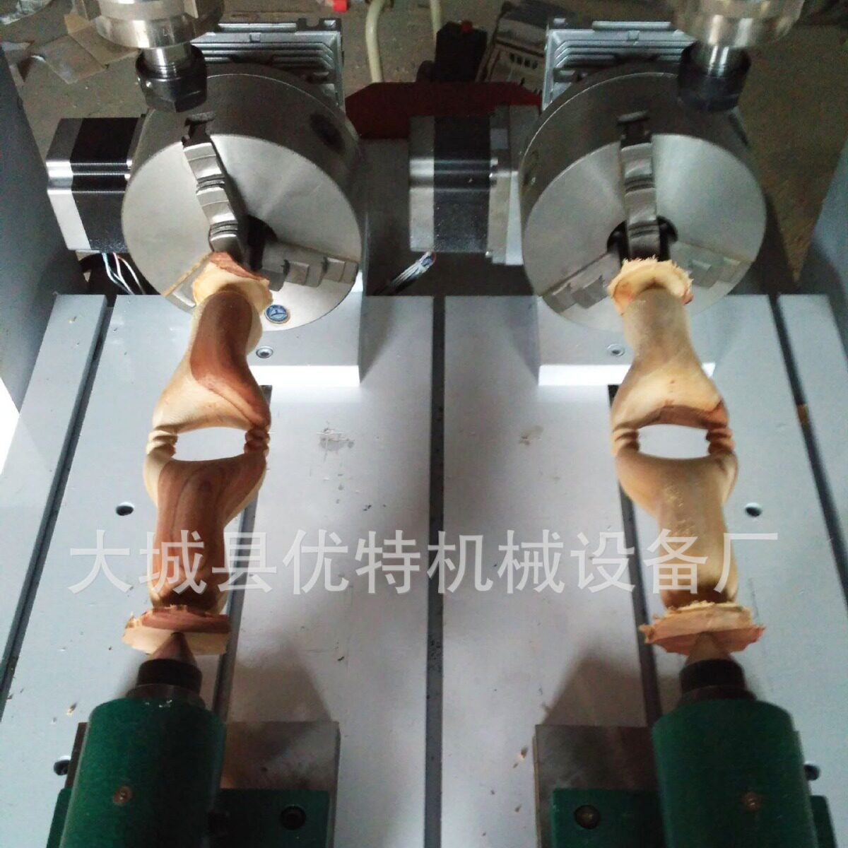 小型数控圆柱立体雕刻机四轴四联动弹弓数控雕刻机工艺品雕刻机