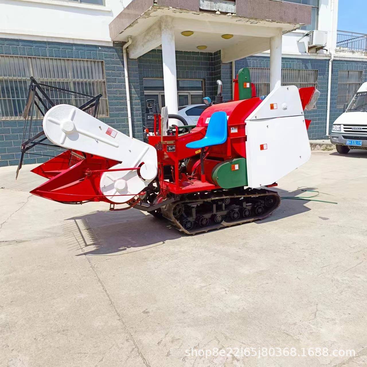 4LZ-2.0全喂入水稻大豆收割机 水旱两用型割稻谷机 35马力收割机