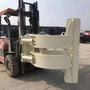 叉车加装属具 旋转器倾翻叉 石头砖头包夹 轮胎废纸圆包夹推出器