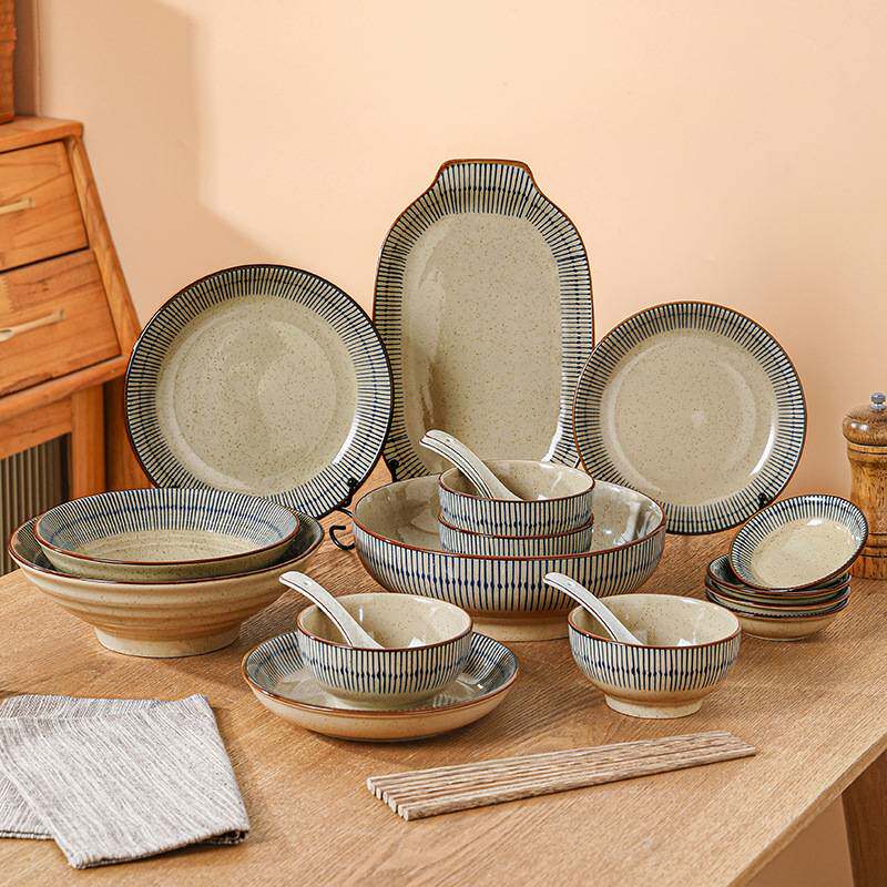 复古碗碟套装家用碗盘餐具碗筷组合一人食菜盘陶瓷面碗吃饭碗盘子