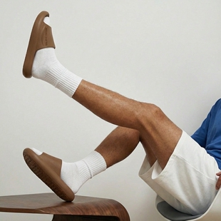 高级感居室室内男士拖鞋厚底踩屎感软底2026新款eva咖啡色凉拖男