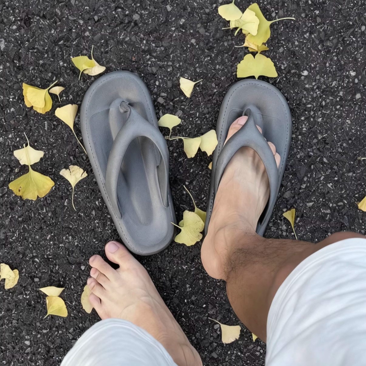 男士超轻人字拖舒适不累脚巨好看