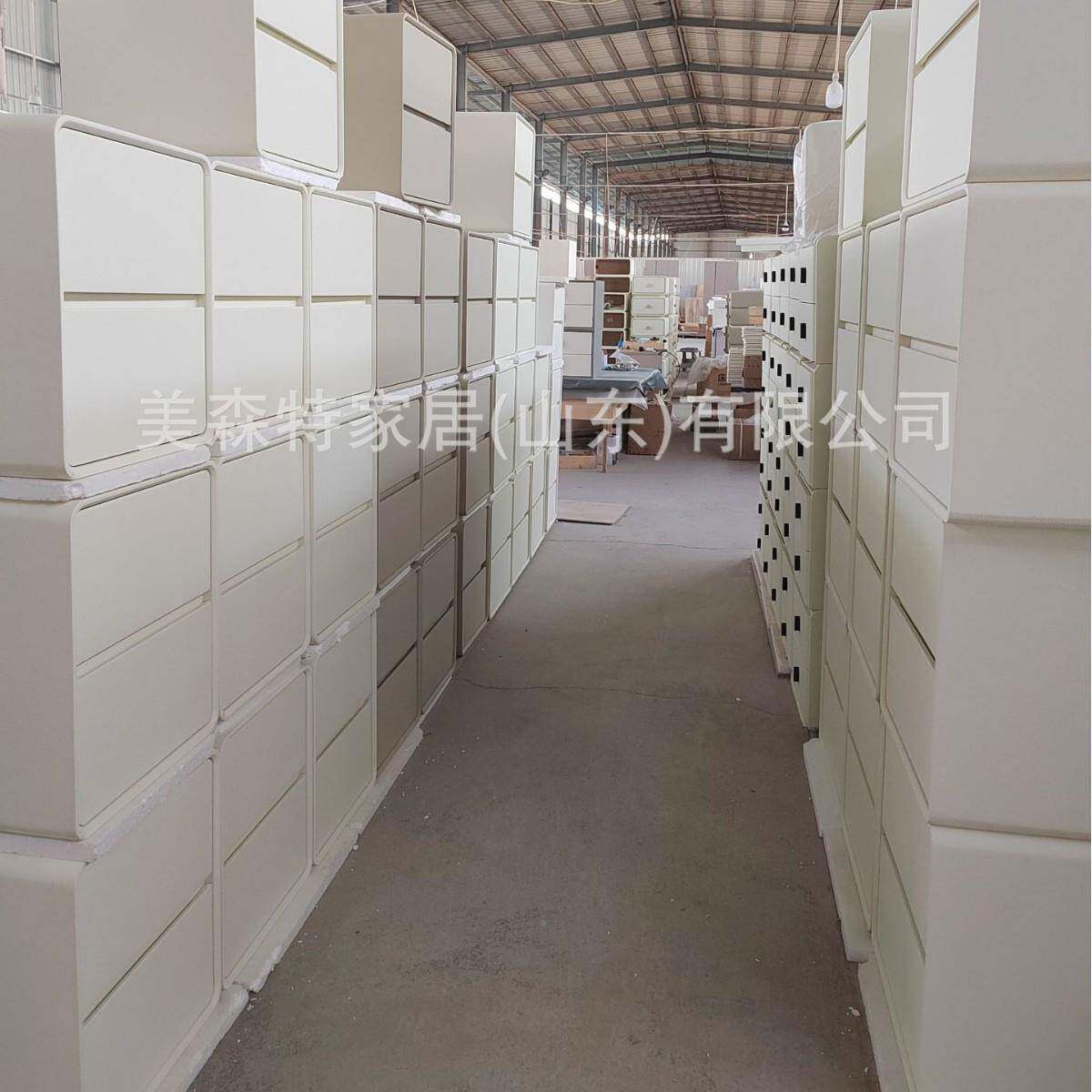 现厂家发货奶DMN油实木头皮艺床边柜轻奢简代约家用卧室小型收纳