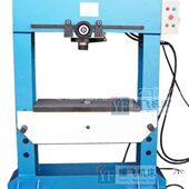 100吨叉车扒胎机装 机拆胎机 载车实心轮胎叉车125吨轮胎压胎机拆装