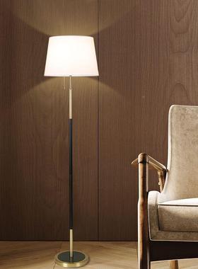 代落现灯客厅卧室床头网台落地灯红IPF轻奢地简约护眼美式落地灯