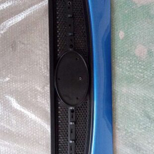 适中国重汽豪曼H3自卸车配件海西豪曼汽车中网前面格栅装饰板宽体