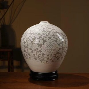 磁州窑家居瓷器书房中式陶瓷花瓶手工拉坯白色刻花工艺品摆件客厅