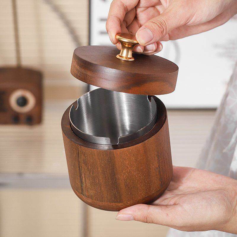 烟灰缸带盖大量风烟缸木容送灰男朋友家用防风飞办公101室防复古