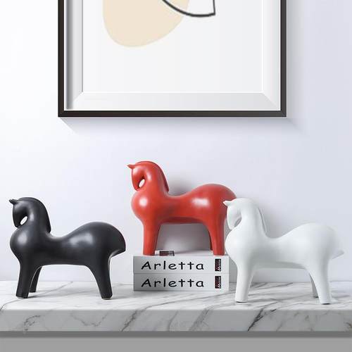 家现代式诧寂风陶瓷战新马富贵马小肥DWU马摆中件居样板房酒店装