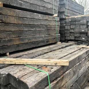 旧枕木道木矿用枕木园林景观枕木B吊车枕木工程浸油枕木防腐枕木