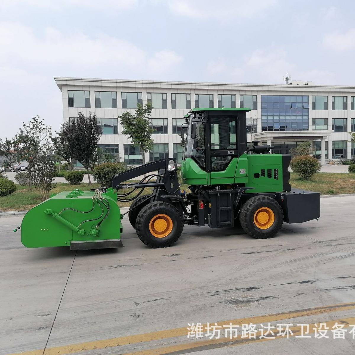商砼站加宽清扫车喷雾除尘工作高效搅拌站石子扫地车干净快捷