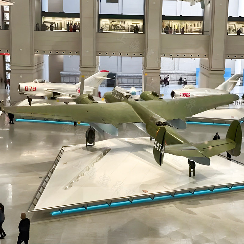 二战时期大型战斗机模型旋翼机航空展览歼十歼20歼击机铁艺摆件