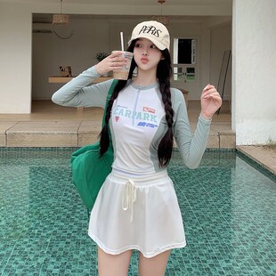 小胸显瘦遮肚运动学生泡温泉微胖泳装 裙式 保守分体长袖 泳衣女新款