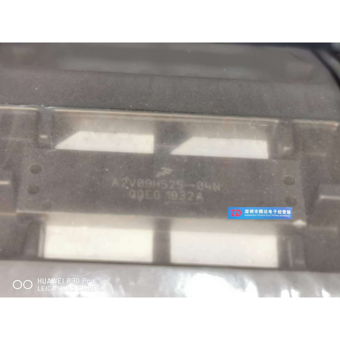 A2V09H525-04NR6    专营高频器件  现货