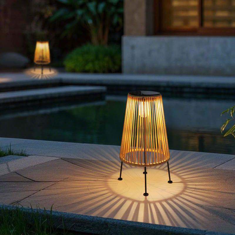 2025新款太阳能户外灯家用庭院落地造景布置氛围草坪藤编照明灯