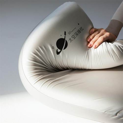 太空忆棉枕头吸湿透不易塌陷慢回枕芯学BEI太空气生成人深睡科记