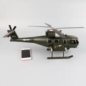 式 眼镜美蛇直升机模型铁皮手工艺品战收酒斗机231客厅吧橱窗柜藏