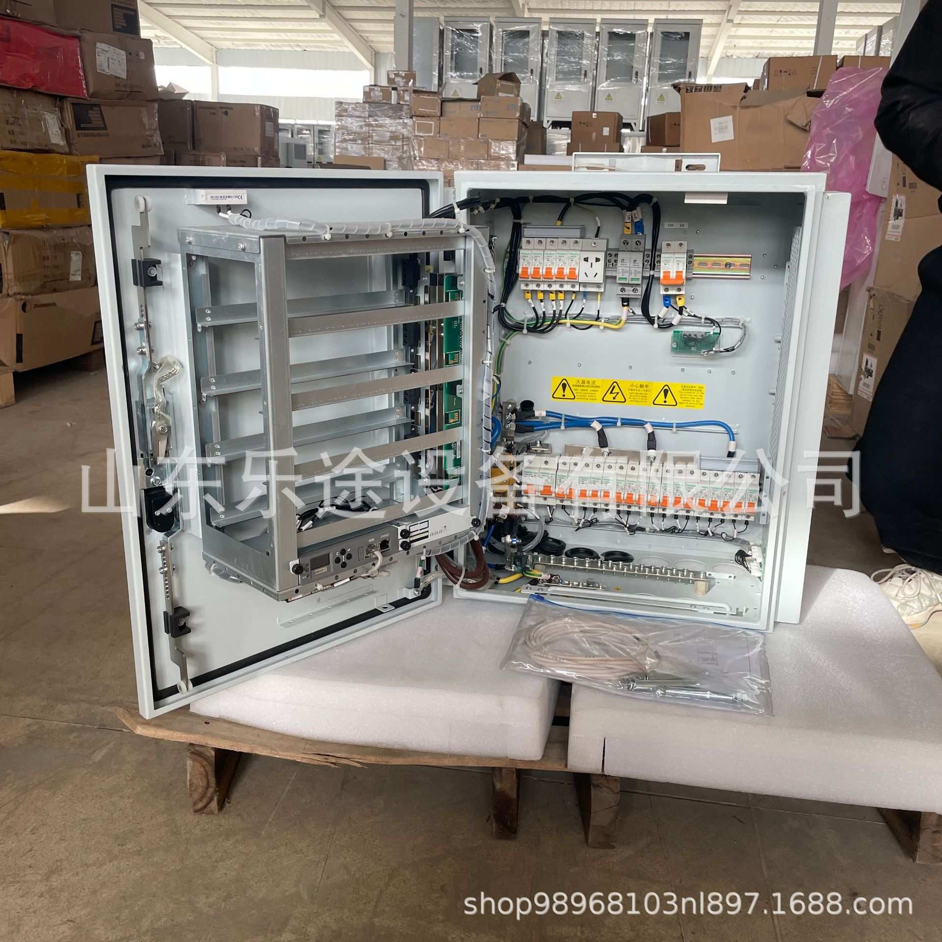 动力源DUMB-4850H 室外壁挂式高频开关电源48V200A 通信基站供电