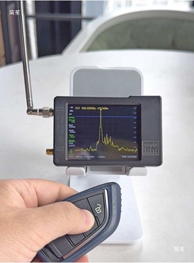 tinySA 射频频谱分析仪 2.8寸屏 手持便携式 无线电频谱仪 功率计